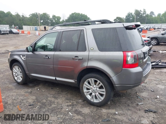 2010 Land Rover LR2 HSE z VIN SALFT2BNXAH208548, wystawiony jako IAAI lot #42387739 z przebiegiem 147 093 mil mil oraz . Historia ofert i sprzedaży dostępna na DreamBid. Obrazek 14.