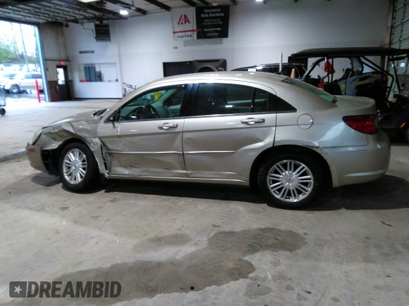 2007 Chrysler Sebring Touring with VIN 1C3LC56K27N560582, listed as a IAAI auction lot 42018640 with 110,076 mi miles and . Bid and sale history available at DreamBid. Image 15.