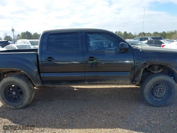 2007 Toyota Tacoma PreRunner with VIN 5TEJU62N77Z423494, listed as a IAAI auction lot 41716600 with 265,936 mi miles. Bid and sale history available at carsss.com. Image 14.