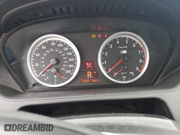 2008 BMW 6 Series M6 z VIN WBSEK93548CY79677, wystawiony jako Copart lot #74154364 z przebiegiem 109 352 mil mil oraz Szkoda całkowita • Salvage title. Historia ofert i sprzedaży dostępna na DreamBid. Obrazek 9.