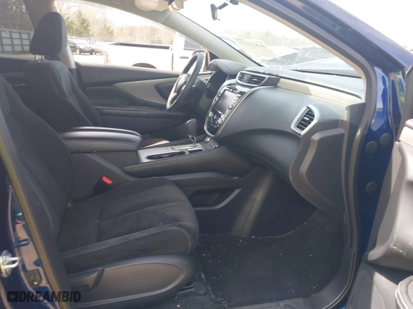 2019 Nissan Murano S with VIN 5N1AZ2MJ4KN145925, listed as a IAAI auction lot 41823272 with 59,965 mi miles. Bid and sale history available at carsss.com. Image 5.