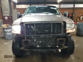 2002 Ford Super Duty F-250 XL with VIN 1FTNX21S82EC95447, listed as a Copart auction lot 44248925 with 127,623 mi miles and Salvage Title. Bid and sale history available at carsss.com. Image 5.