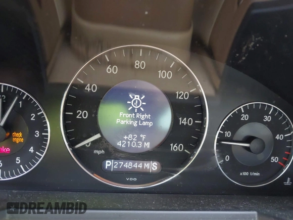 2008 Mercedes-Benz E-Class 3.0L with VIN WDBUF22X78B224919, listed as a IAAI auction lot 42106087 with 274,844 mi miles. Bid and sale history available at carsss.com. Image 7.