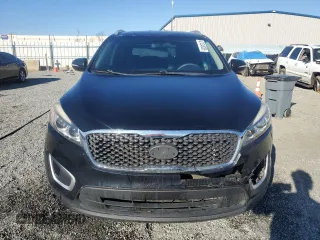2016 Kia Sorento LX with VIN 5XYPG4A36GG015746, listed as a Copart auction lot 47434935 with 239,595 mi miles and Salvage Title. Bid and sale history available at DreamBid. Image 5.