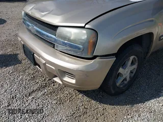 2004 Chevrolet TrailBlazer LT with VIN 1GNDS13S142422830, listed as a IAAI auction lot 42054144 with 218,042 mi miles and . Bid and sale history available at DreamBid. Image 20.