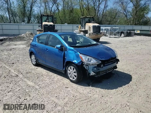 2017 Toyota Prius One with VIN JTDKDTB3XH1590946, listed as a Copart auction lot 55659035 with 93,192 mi miles and Salvage title. Bid and sale history available at DreamBid. Image 14.