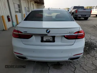 2018 BMW 7 Series ALPINA B7 xDrive with VIN WBA7F2C57JG424443, listed as a Copart auction lot 70809304 with 86,182 mi miles and Non Repairable. Bid and sale history available at carsss.com. Image 6.