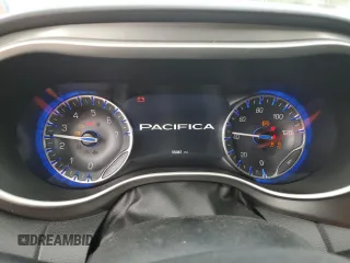 2022 Chrysler Pacifica Touring L z VIN 2C4RC1BG0NR218354, wystawiony jako Copart lot #60761565 z przebiegiem 55 087 mil mil oraz Nie do naprawy • Non repairable. Historia ofert i sprzedaży dostępna na DreamBid. Obrazek 9.