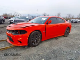 2020 Dodge Charger Scat Pack Widebody z VIN 2C3CDXGJ7LH247951, wystawiony jako IAAI lot #41873033 z przebiegiem 31 280 mil mil oraz . Historia ofert i sprzedaży dostępna na DreamBid. Obrazek 2.