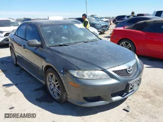 2004 Mazda Mazda6 s with VIN 1YVFP80D645N16762, listed as a IAAI auction lot 41854938 with 186,760 mi miles. Bid and sale history available at carsss.com. Image 1.