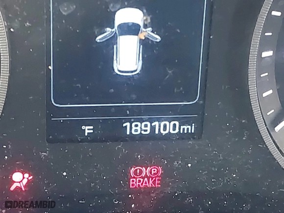 2016 Hyundai Tucson SE with VIN KM8J3CA44GU036318, listed as a IAAI auction lot 41920096 with 189,100 mi miles. Bid and sale history available at carsss.com. Image 15.
