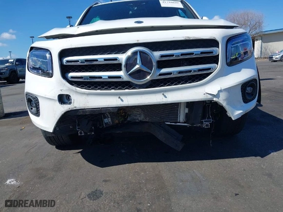 2022 Mercedes-Benz GLB with VIN W1N4M4HBXNW254332, listed as a IAAI auction lot 41728049 with 15,959 mi miles. Bid and sale history available at carsss.com. Image 6.