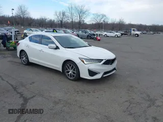 2019 Acura ILX w/Premium Pkg with VIN 19UDE2F7XKA002713, listed as a IAAI auction lot 41666039 with 73,332 mi miles. Bid and sale history available at carsss.com. Image 1.