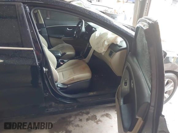 2013 Hyundai Elantra z VIN KMHD35LE7DU053088, wystawiony jako IAAI lot #42370655 z przebiegiem 151 015 mil mil oraz . Historia ofert i sprzedaży dostępna na DreamBid. Obrazek 5.
