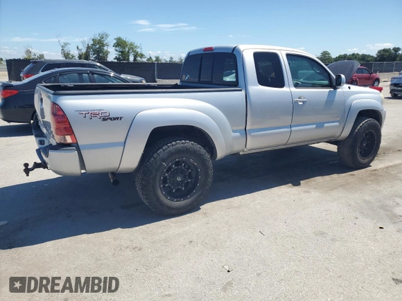 2005 Toyota Tacoma PreRunner z VIN 5TETU62N45Z115205, wystawiony jako Copart lot #60710715 z przebiegiem 184 529 mil mil oraz Czysty tytuł • Clean title. Historia ofert i sprzedaży dostępna na DreamBid. Obrazek 3.