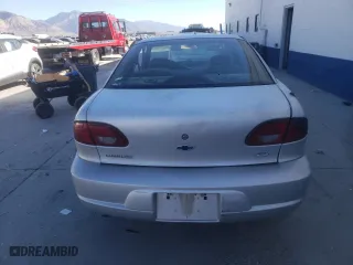 2001 Chevrolet Cavalier with VIN 1G1JC124817141286, listed as a Copart auction lot 73188684 with 0 mi miles and Salvage Title. Bid and sale history available at carsss.com. Image 6.
