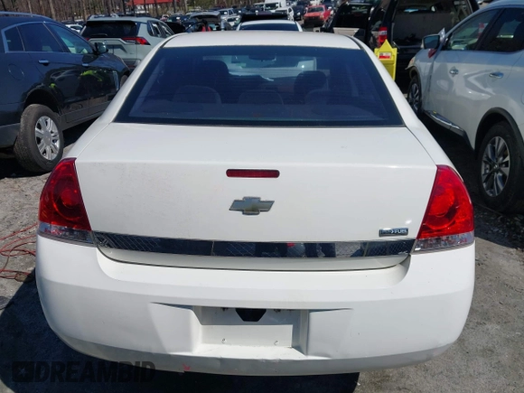 2008 Chevrolet Impala LS with VIN 2G1WB58K981236761, listed as a IAAI auction lot 41758259 with 240,840 mi miles and . Bid and sale history available at DreamBid. Image 16.