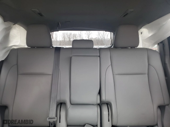 2019 Toyota Highlander SE with VIN 5TDJZRFH8KS598432, listed as a Copart auction lot 48376755 with 87,674 mi miles and Salvage Title. Bid and sale history available at carsss.com. Image 10.
