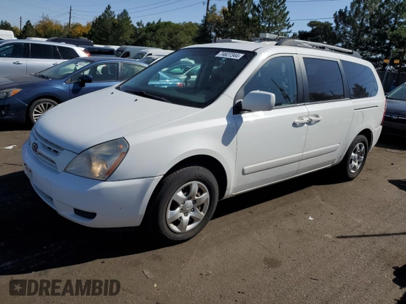 2008 Kia Sedona LX with VIN KNDMB233886198896, listed as a Copart auction lot 74627344 with 187,420 mi miles and Clean Title. Bid and sale history available at carsss.com. Image 1.