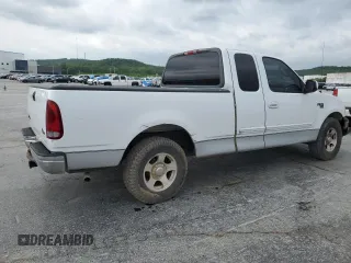 2002 Ford F-150 XL z VIN 1FTRX17W42NC08021, wystawiony jako Copart lot #54981215 z przebiegiem 109 078 mil mil oraz Czysty tytuł • Clean title. Historia ofert i sprzedaży dostępna na DreamBid. Obrazek 3.