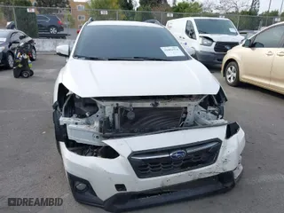 2018 Subaru Crosstrek Limited with VIN JF2GTAJC1JH345188, listed as a IAAI auction lot 41084474 with 88,631 mi miles. Bid and sale history available at carsss.com. Image 6.