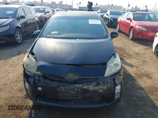 2011 Toyota Prius I with VIN JTDKN3DU0B1401019, listed as a IAAI auction lot 41218728 with 180,039 mi miles and . Bid and sale history available at DreamBid. Image 12.