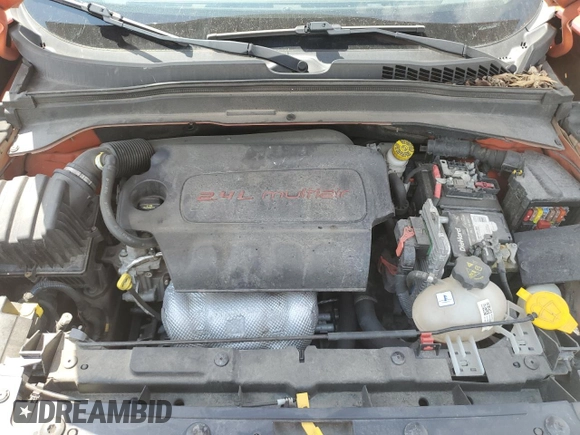 2015 Jeep Renegade Sport with VIN ZACCJBAT3FPC23361, listed as a Copart auction lot 62801114 with Not Provided miles and Salvage Title. Bid and sale history available at DreamBid. Image 13.