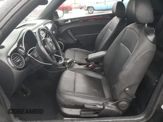 2015 Volkswagen Beetle 1.8T с VIN 3VW517AT5FM814247, выставлен на аукционе Copart как лот 86159494 с пробегом Не указан миль и Списание • Salvage title. История ставок и продаж доступна на DreamBid. Изображение 7.