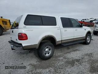 2002 Ford F-150 XLT with VIN 1FTRW08L32KA76808, listed as a Copart auction lot 45020845 with 165,599 mi miles and Salvage Title. Bid and sale history available at carsss.com. Image 3.