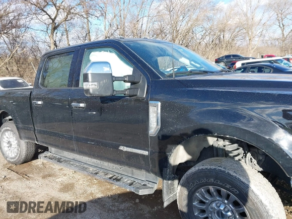 2022 Ford F-250 XL with VIN 1FT7W2BT6NEC70084, listed as a IAAI auction lot 41231141 with 102,658 mi miles and . Bid and sale history available at DreamBid. Image 13.