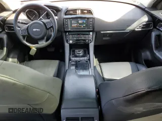 2018 Jaguar F-Pace 30t Premium with VIN SADCJ2GX7JA293064, listed as a Copart auction lot 53843285 with 68,861 mi miles and Salvage Title. Bid and sale history available at DreamBid. Image 8.