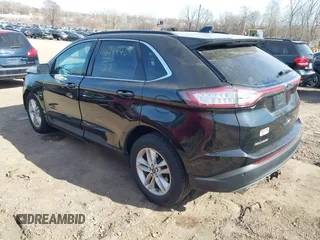 2015 Ford Edge SEL with VIN 2FMTK4J87FBB62259, listed as a IAAI auction lot 41894442 with 185,004 mi miles. Bid and sale history available at carsss.com. Image 3.