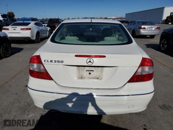 2006 Mercedes-Benz CLK 350 z VIN WDBTJ56JX6F169342, wystawiony jako Copart lot #81269934 z przebiegiem 256 605 mil mil oraz Szkoda całkowita • Salvage title. Historia ofert i sprzedaży dostępna na DreamBid. Obrazek 6.