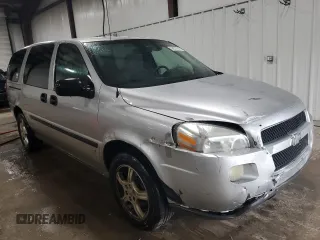 2008 Chevrolet Uplander LS z VIN 1GNDV23148D201091, wystawiony jako Copart lot #58570015 z przebiegiem 126 547 mil mil oraz Szkody całkowita. Historia ofert i sprzedaży dostępna na DreamBid. Obrazek 4.