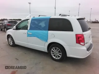 2018 Dodge Grand Caravan SXT with VIN 2C4RDGCGXJR215714, listed as a Copart auction lot 42568725 with Not Provided miles and Non Repairable. Bid and sale history available at DreamBid. Image 2.