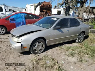 1996 Nissan Altima XE with VIN 1N4BU31D0TC157956, listed as a Copart auction lot 80838464 with 132,503 mi miles and Salvage Title. Bid and sale history available at DreamBid. Image 1.