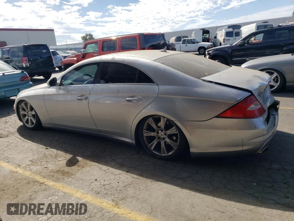 2008 Mercedes-Benz CLS-Class 5.5L with VIN WDDDJ72X88A118200, listed as a Copart auction lot 78005464 with 113,005 mi miles and Salvage Title. Bid and sale history available at carsss.com. Image 2.