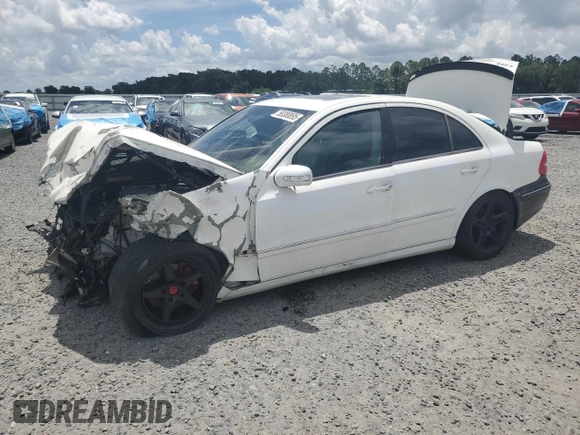 2003 Mercedes-Benz E 320 z VIN WDBUF65J33A131165, wystawiony jako Copart lot #58380895 z przebiegiem Nie podano mil oraz Szkoda całkowita • Salvage title. Historia ofert i sprzedaży dostępna na DreamBid. Obrazek 1.