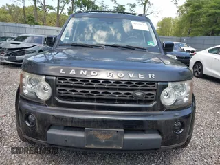 2013 Land Rover LR4 HSE z VIN SALAG2D45DA670046, wystawiony jako IAAI lot #42838676 z przebiegiem 137 998 mil mil oraz . Historia ofert i sprzedaży dostępna na DreamBid. Obrazek 12.