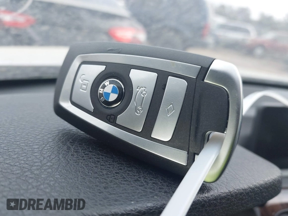 2013 BMW 3 Series 328i with VIN WBA3C1G59DNR47510, listed as a IAAI auction lot 41864290 with 160,585 mi miles. Bid and sale history available at carsss.com. Image 11.