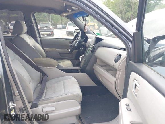 2010 Honda Pilot LX z VIN 5FNYF3H27AB009581, wystawiony jako IAAI lot #42483262 z przebiegiem 201 962 mil mil oraz . Historia ofert i sprzedaży dostępna na DreamBid. Obrazek 5.