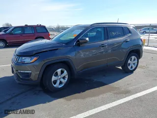 2020 Jeep Compass Latitude with VIN 3C4NJDBB6LT120398, listed as a IAAI auction lot 41410533 with NaN miles. Bid and sale history available at carsss.com. Image 17.