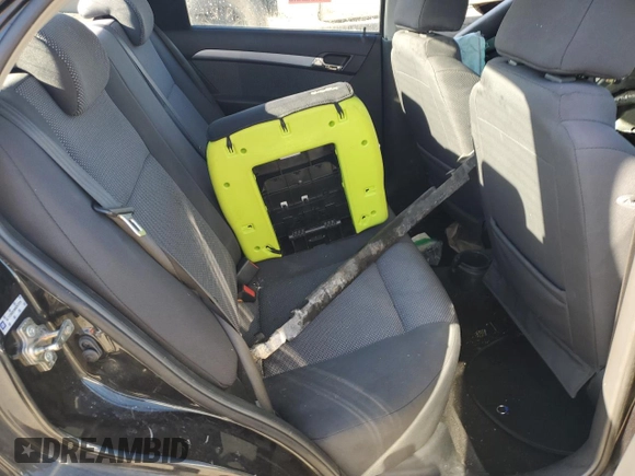 2011 Chevrolet Aveo 1LT z VIN KL1TD5DE3BB257379, wystawiony jako Copart lot #46844885 z przebiegiem Nie podano mil oraz Szkoda całkowita • Salvage title. Historia ofert i sprzedaży dostępna na DreamBid. Obrazek 10.