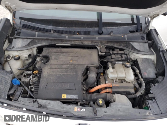 2017 Kia Niro Touring Launch Edition with VIN KNDCC3LC6H5062514, listed as a Copart auction lot 85264154 with 183,183 mi miles and Salvage Title. Bid and sale history available at carsss.com. Image 13.