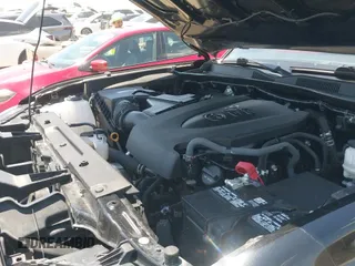 2021 Toyota Tacoma Limited with VIN 3TYGZ5AN8MT038529, listed as a IAAI auction lot 42779298 with 46,147 mi miles and . Bid and sale history available at DreamBid. Image 19.