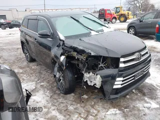 2017 Toyota Highlander LE with VIN 5TDBZRFH0HS414307, listed as a IAAI auction lot 41487956 with 93,246 mi miles and . Bid and sale history available at DreamBid. Image 1.