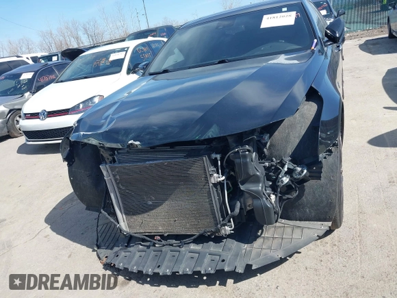2018 Cadillac CT6 Luxury AWD with VIN 1G6KD5RS2JU153927, listed as a IAAI auction lot 41812028 with 91,364 mi miles. Bid and sale history available at carsss.com. Image 12.