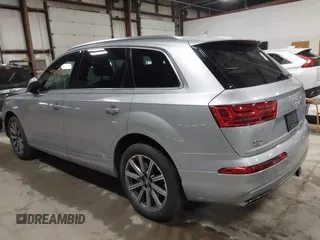 2018 Audi Q7 Premium Plus with VIN WA1LHAF76JD020886, listed as a IAAI auction lot 41719704 with 69,157 mi miles. Bid and sale history available at carsss.com. Image 3.