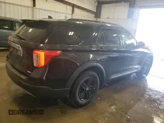 2020 Ford Explorer XLT with VIN 1FMSK8DH0LGC88692, listed as a Copart auction lot 41575285 with 133,353 mi miles and Salvage Title. Bid and sale history available at carsss.com. Image 3.