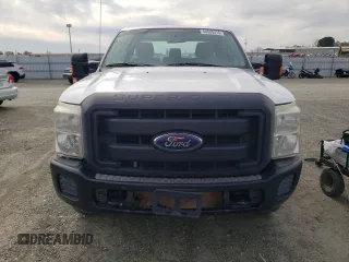 2015 Ford F-250 XLT with VIN 1FT7X2BT1FED59821, listed as a Copart auction lot 46686315 with 81,764 mi miles and Clean title. Bid and sale history available at DreamBid. Image 5.